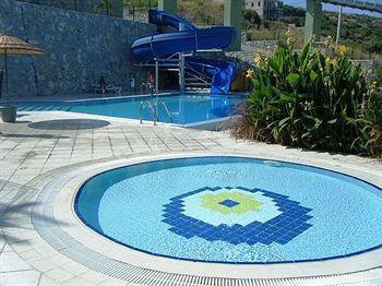Royal Heights Apartments Bogazici ภายนอก รูปภาพ